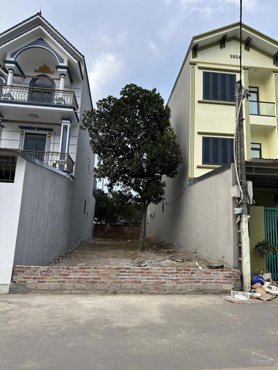 Bán đất trục chính Cổ Đông 100m full thổ cư Gần QL21,ĐHQG - CNC Hoà Lạc,giá 2,8 tỷ.