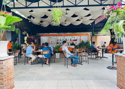 cho thuê mặt bằng bình thọ (sẵn đồ bán cà phê)