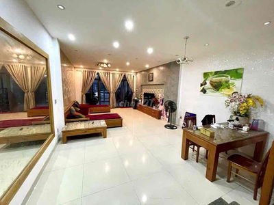 Chủ định cư nước ngoài nên cần bán căn nhà 2 tầng, Nguyễn Xí Hoà Minh