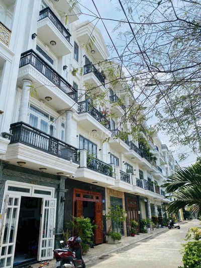 QUÁ HIẾM-KHU PHÂN LÔ -CẠNH CÔNG VIÊN -ST AEON -3ẦU-ĐƯỜNG 8m- Q.TÂN PHÚ