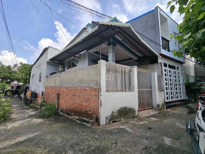 LÔ GÓC CỰC HIẾM 3.3T