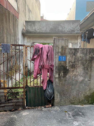 ĐẤT PHÚC LỢI DT:60M MT:4M OTO 7CHỐ NGỦ TRONG ĐẤT