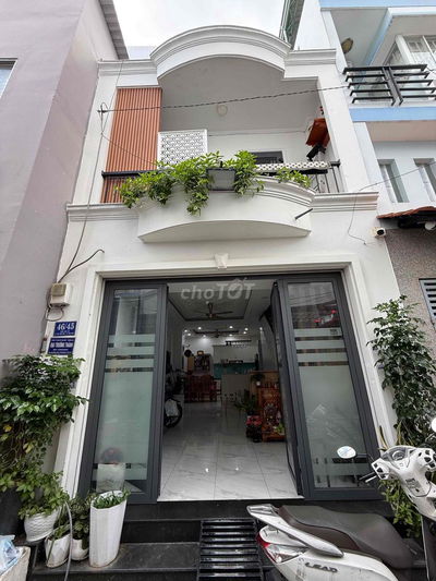 BÁN NHÀ VÀO Ở NGAY