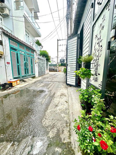 Nhà đẹp Gò Vấp- Gần cv Làng Hoa