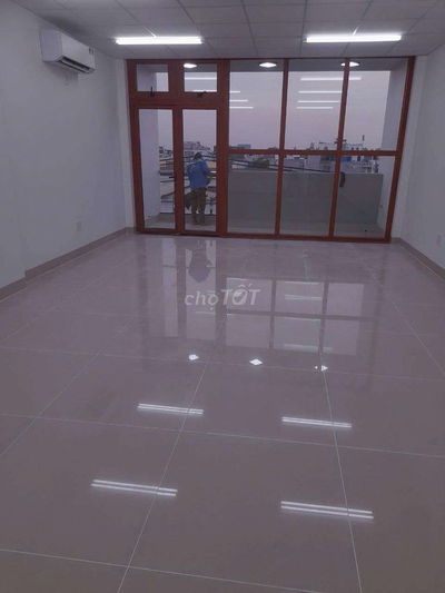 CHO THUÊ NHÀ MẶT TIỀN ĐƯỜNG LÊ VĂN QUỚI