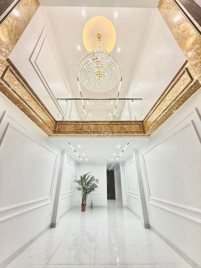 PHÂN LÔ  – Ô TÔ TRÁNH – CHẠY VÒNG QUANH   TRUNG TÂM HAI BÀ TRƯNG