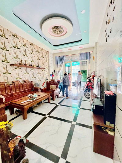 Nhà 3 lầu 4 phòng 5wc hẻm nhựa 8m, Đường Tân Kỳ Tân Quý