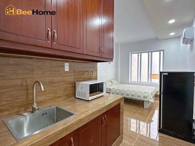 phòng cho thuê gần Chợ Bến Thành ngay công viên Tao Đàn - 30m2 full NT