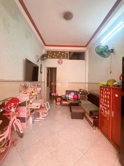 Luỹ Bán Bích, 2 Tầng 3,3m x 9m, Chính Chủ Giá Chỉ 4tỷ4 TL