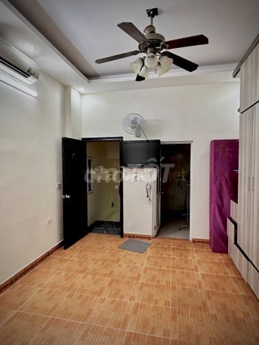 Tôi cần bán nhà ngõ Lĩnh Nam, giá 5.5 tỷ, 20m2x5T, thiện chí bán