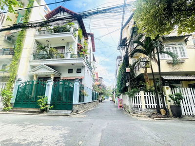 NHÀ MẶT TIỀN 5 TẦNG BTCT – LÝ THƯỜNG KIỆT, Q10 – SANG TRỌNG - ĐẲNG CẤP