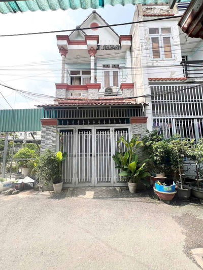 NHÀ ĐẸP 4 x16 HẺM OTÔ GẦN CHỢ LÊ THI NGAY