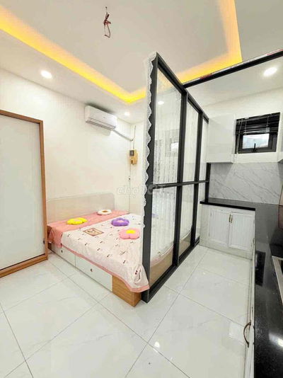 CHÍNH CHỦ CHO THUÊ PHÒNG FULL NỘI THẤT , Q1