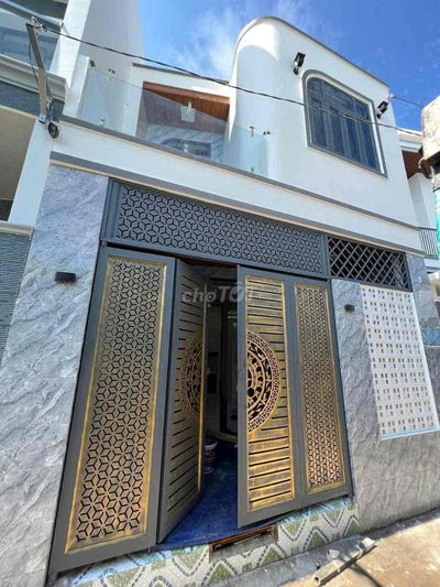 CHỦ GỞI BÁN NHÀ 1 TRỆT 1 LẦU Hoàn Công NGAY CÔNG AN P.Tân Vạn,6x10=60m