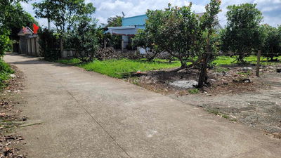 BÁN ĐẤT ĐƯỜNG BÊ TÔNG KHU PHỐ 5 HẮC DỊCH - GIÁ 2,1 TỶ