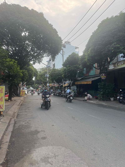 HẺM 5M XE HƠI ĐƯỜNG TRẦN THỊ TRỌNG.P15. TB. 4 TẦNG. 5*10M . NHỈNH7TỎI