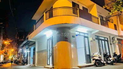 Căn Góc đẹp ở và Thuận tiện kinh doanh buôn bán
