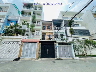 Giảm 700tr, Bán nhà Hoàng Hoa Thám, ngay Cổng T3, Hẻm 9m khu Cao Tầng