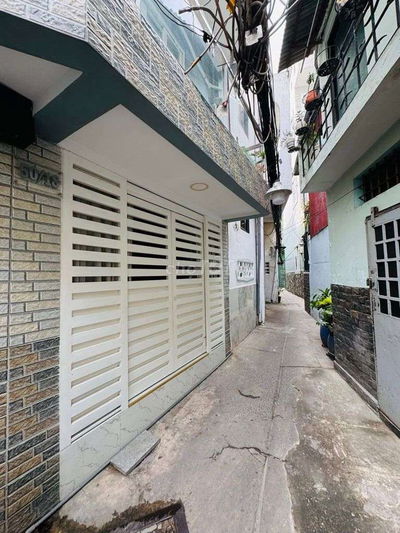 Nhà đẹp - hẻm thông thoáng 2 phòng ngủ - đường Trần Khắc Chân