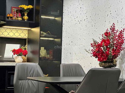 Căn hộ cao cấp, nội thất full. Thiết kế hiện đại