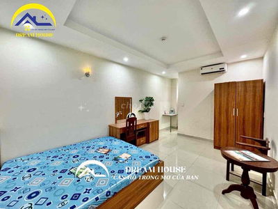 PHÒNG MÁY LẠNH - SẴN NỘI THẤT - CÓ THANG MÁY - AN NINH CAO - Ở LIỀN ĐC