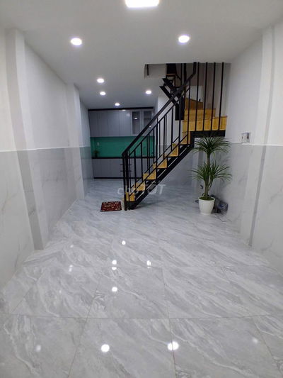 Bán Nhà Mới Hậu Giang Q6, Lô Góc 2 Tầng, 3 x 8m, Nở Hậu, Nhỉnh 3 Tỷ