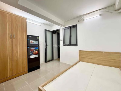 Phòng full nội thất, máy lạnh, tủ lạnh, giá chỉ 3tr