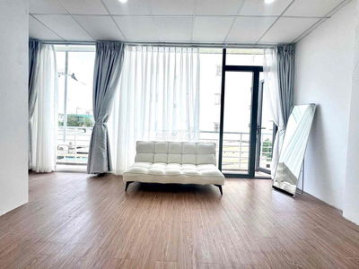 🔥 Cho Thuê Căn Hộ Quận 8 Có Ban Công ngay Dương Bá Trạc Trống Sẵn