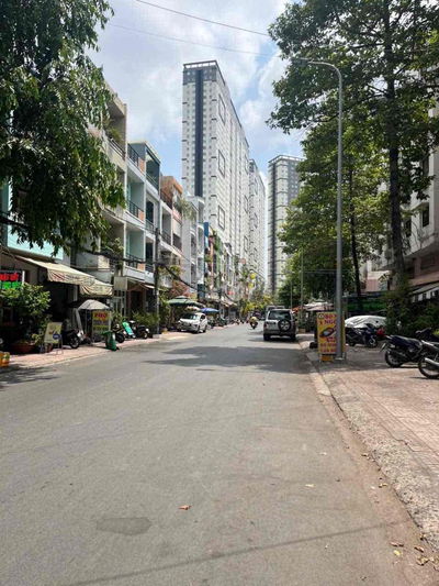 Bán CHDV mặt tiền vi trí đẹp