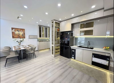 Cực sốc: Thuê SCENIC VALLEY  giá rẻ nhất Phú Mỹ Hưng-Quận 7