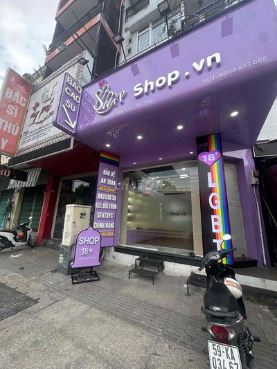 Cần sang nhượng tiệm bao cao su hoạt động 2 năm