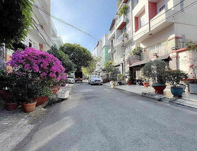 lô đất kế công viên văn hoá GV, P6. dt 5.6x15m đường 10m bàn cờ. 8ti