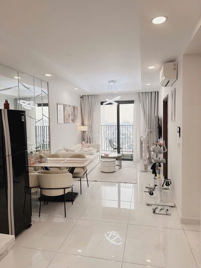 LUXURY, SANG – XỊN – MỊN