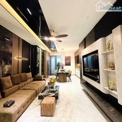 SIÊU PHẨM 3 TẦNG MỚI  SAU LƯNG DÃY SHOPHOUSE NGUYỄN SINH SẮC, GẦN BIỂN NGUYỄN TẤT THÀNH