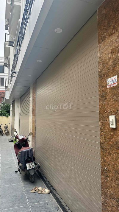 Nhà Di Ái -32m2- 5Tầng - Hơn 5 T.ỷ xíu ! Ôtô đỗ cửa