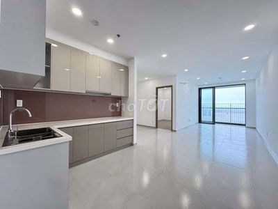 Tôi chính chủ cần bán gấp căn hộ 2PN 2WC diện tích 73m2, đã có sổ