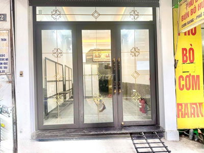 CHO GHUÊ CỬA HÀNG MP SỐ 80 KHƯƠNG TRUNG THANH XUÂN DT 20M RIÊNG BIỆT