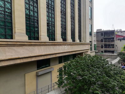 Cần Cho thuê căn nhà Đê La Thành 3 tầng riêng biệt đủ nội thất cơ bản