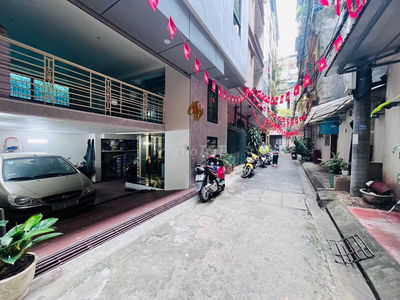 Hoàng Quốc Việt - Gara Ô tô - Thang máy - 48m2 x 6 tầng