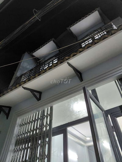 Nhà hẻm Phạm Văn Chiêu, 4,1x12m, 1 lầu đúc thật, mới đẹp, sổ 45 m2