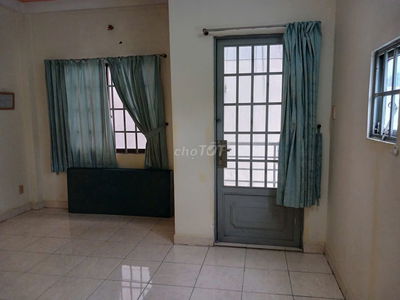 Cho thuê Phòng Đường Nguyễn Trãi Quận 1, Diện Tích 22m2