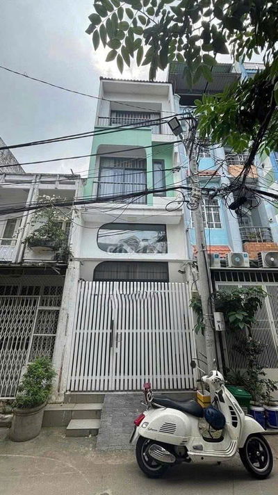 Nhà Nguyên Căn Full Nội Thất Đường Lạc Long Quân - 4PN 5WC - 3.5x13m