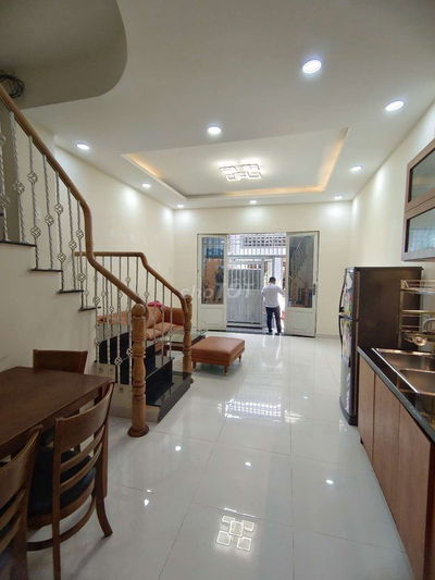 Nhà gần Lotte Mart - 2 Tầng 3PN rộng - 50m2 nhỉnh 4 Tỷ