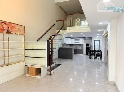 NHÀ MẶT TIỀN TIÊN SƠN 18 – 90M² – 4 TẦNG – KIÊN CỐ Ở NGAY – GIÁ 9.8 TỶ