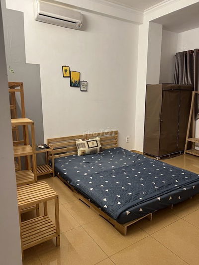 Phòng ban công 20m2 Full đồ Q Bình Thạnh