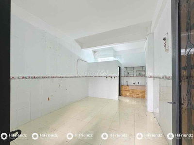 PHÒNG TRỌ KHÔNG GÁC CÓ MÁY LẠNH CỬA SỔ TRỜI MỚI TINH NGAY AEON TÂN PHÚ