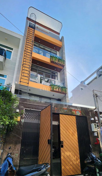 CHỦ GỬI: TÒA CHDV 5 TẦNG CAO CẤP - TỌA LẠC TẠI GÒ VẤP
