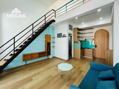 DUPLEX BAN CÔNG SIÊU BỰ NGAY EMART PHAN VĂN TRỊ