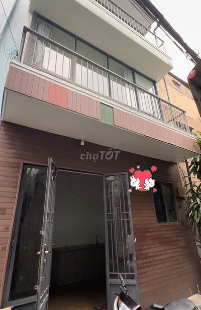 3 TẦNG - NGAY CHỢ TÂN HƯƠNG - HẺM 4M - CHỈ 2,1 TỶ - NHÀ ĐEP Ở NGAY