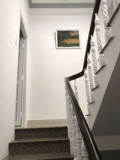 Nha hẻm 102 le văn thọ 180xd 6ty580